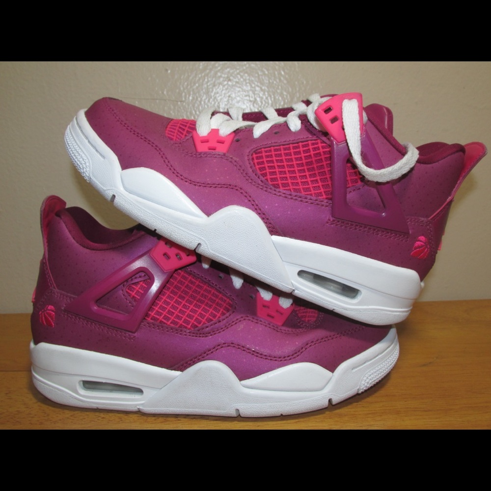 Nike Air Jordan 4 Retro GS Valentine’s Day GS